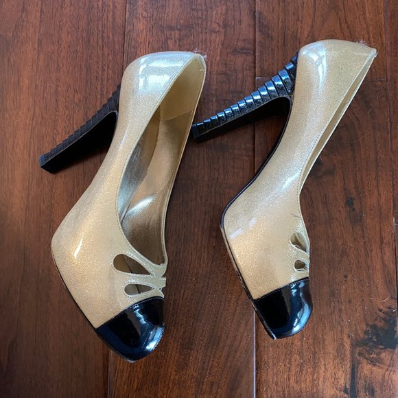 Chanel Sparkle Platform Heel - Picture 3 of 6